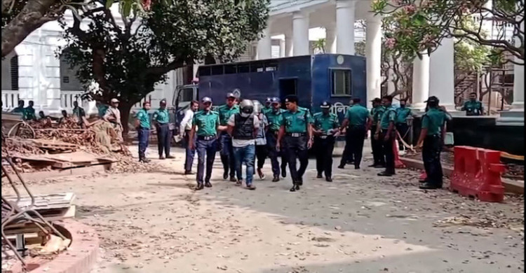 আবু সাঈদ হত্যা মামলায় বেরোবি প্রক্টর, এএসআই আমিরসহ ৪ আসামি ট্রাইব্যুনালে