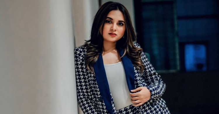 বিয়ে করার একদম ইচ্ছে নেই : তানিয়া বৃষ্টি
