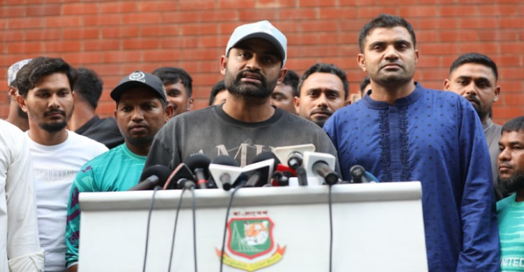 বিসিবির নির্বাচনে অংশ নেয়ার ঘোষণা তামিমের