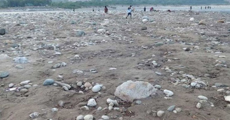 সিলেটে সাদা পাথর লুটের তদন্ত করে দ্রুত ব্যবস্থা নিতে হাইকোর্টে রিট