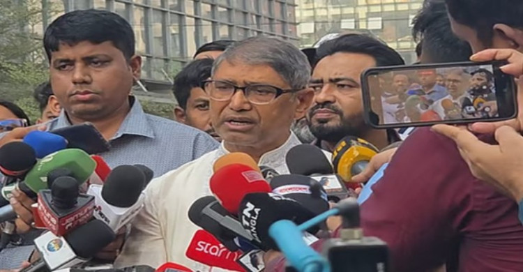 ‘খুব ক্রিটিক্যাল কন্ডিশনে’ খালেদা জিয়া