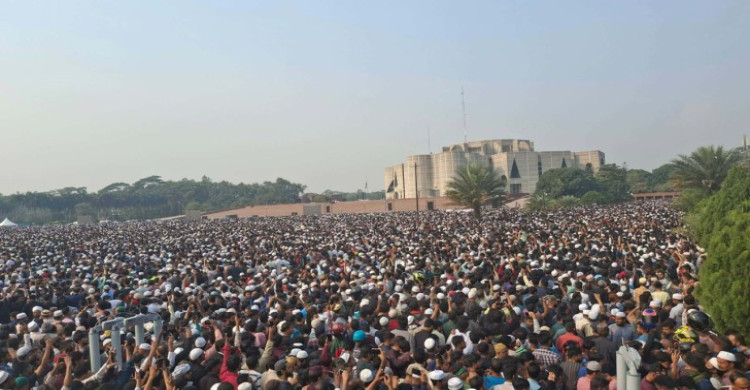 ভাই হত্যার বিচার যেন প্রকাশ্যে এই বাংলায় দেখতে পাই— হাদির বড়ভাই