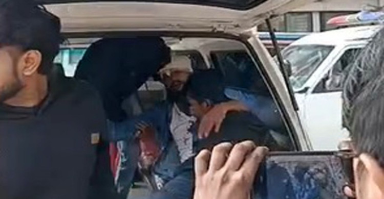 খুলনায় এনসিপি নেতাকে প্রকাশ্যে গুলি