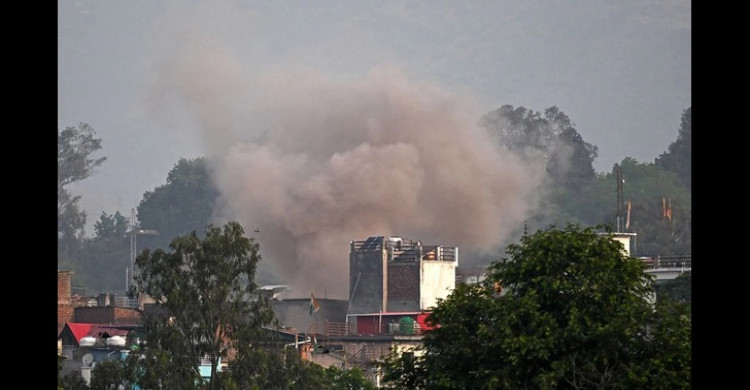 পাকিস্তানের হামলায় দুই শিশুসহ ভারতে নিহত ১০