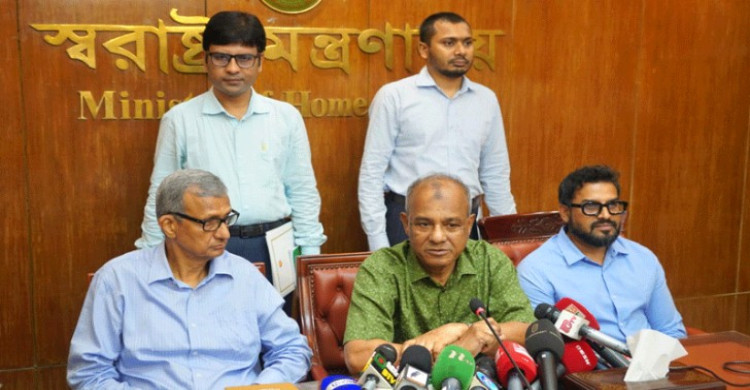 ১২ ঘণ্টার মধ্যে কোরবানির বর্জ্য অপসারণ করা হবে: স্বরাষ্ট্র উপদেষ্টা