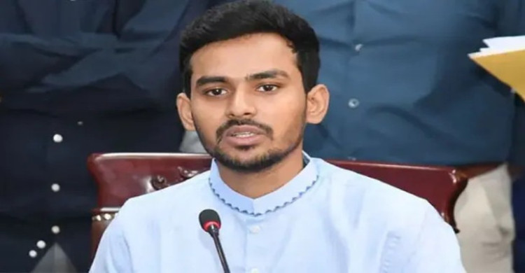 কুমিল্লা-৩ পরিবর্তন করে ঢাকা-১০ আসনের ভোটার হচ্ছেন আসিফ মাহমুদ