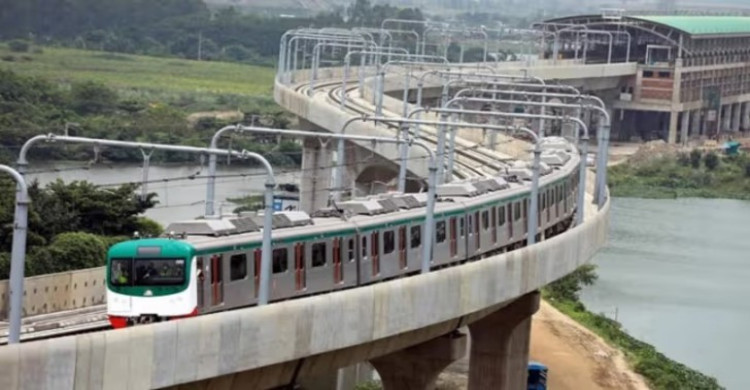 মেট্রোরেলের ডিজাইনে ত্রুটি থাকতে পারে: পরিচালক