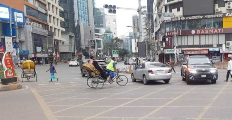 আজ থেকে চারদিন সরকারি ছুটি, দুদিন বন্ধ দোকান-শপিং মল