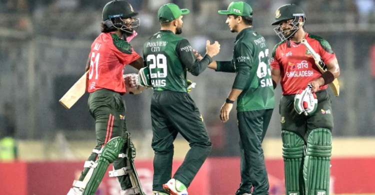 বাংলাদেশ ইস্যুতে নিজেদের বিশ্বকাপ প্রস্তুতি স্থগিত করল পাকিস্তান