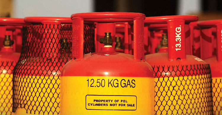 সারাদেশে সিলিন্ডার গ্যাস বিক্রি বন্ধের ঘোষণা
